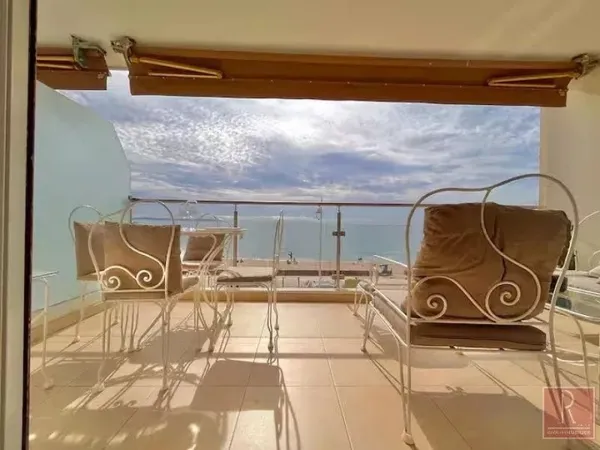Cannes Palm Beach - 3P front mer