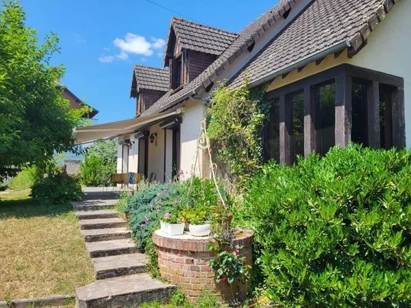 Maison 7 pièces 164 m²