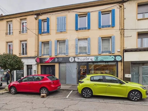 Immeuble 12 pièces 240 m²