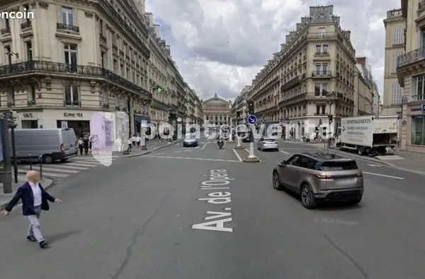 Commerce habillement/textile 54 m²