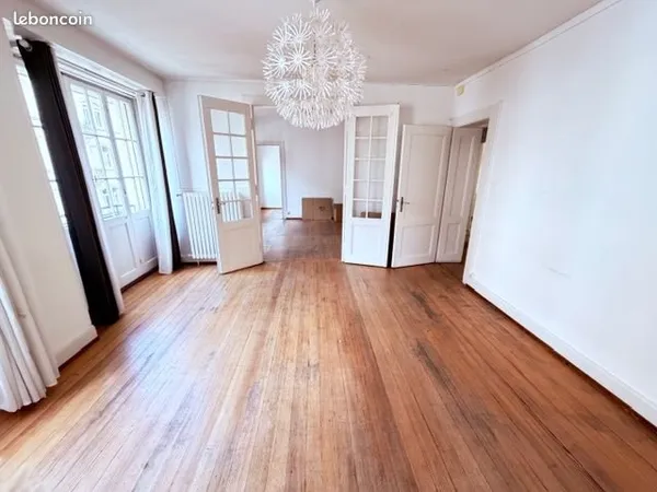 Appartement 4 Pièces 84 m² - Strasbourg Orangerie avec Ascenseur