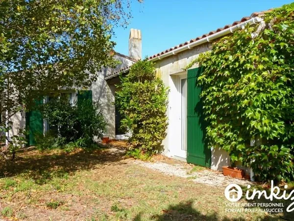 Maison calme, proche de la mer, 3 ch., avec patio