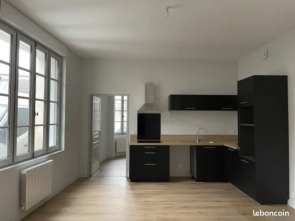 A LOUER Appartement T2 dans Résidence Seniors