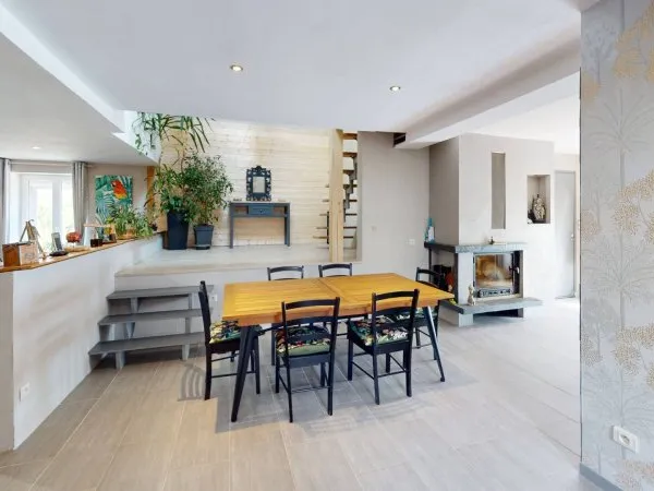Maison 6 pièces 153 m²