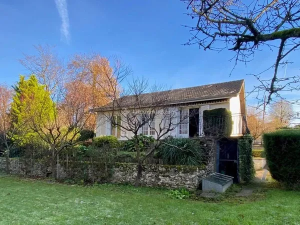 Magnifique Maison de 86m2 de plain-pied élevé sur sous-sol total avec 889m2 de terrain