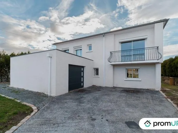 Maison de 165 m2 à ST ETIENNE