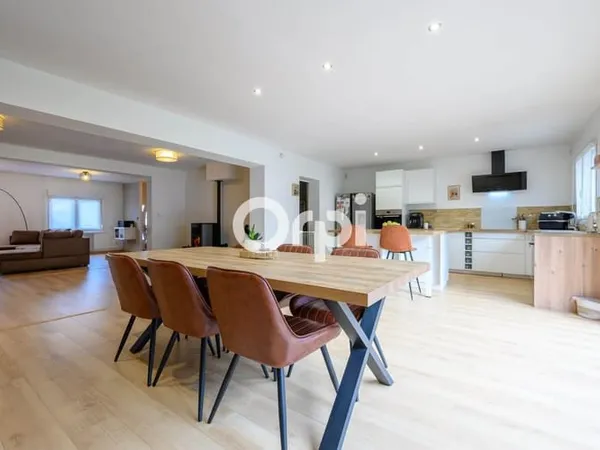 Maison 4 pièces 138 m²