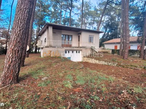 Villa 7 pièces 146 m²