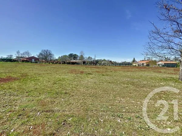 Terrain 1257 m²