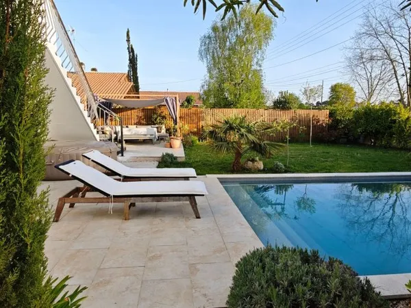 Maison 6 pièces 157 m²