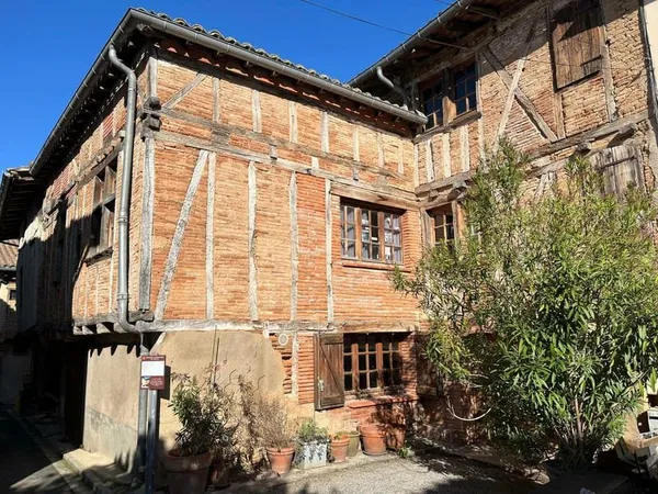 MAISON DU XVI SIECLE