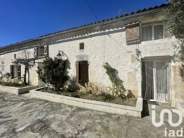 Maison 4 pièces 752 m²