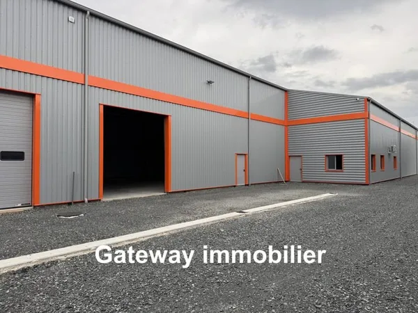 A LOUER ENTREPÔT 200m2 03300. CREUZIER-LE-NEUF