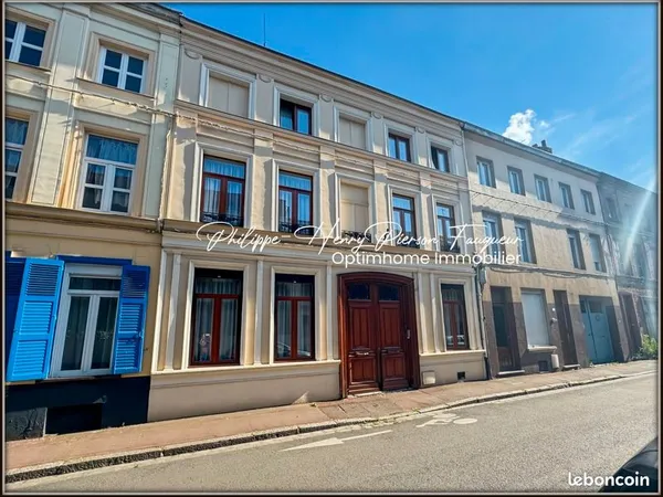 Maison 7 pièces 203 m²