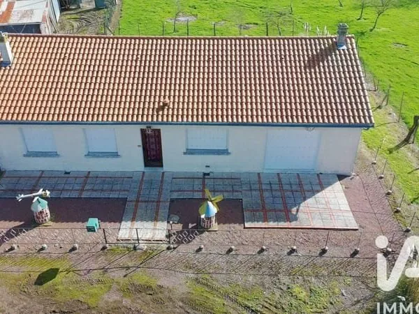 Maison de plain-pied 4 pièces 97 m²