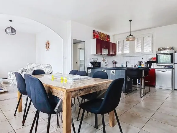 Maison avec jardin clos