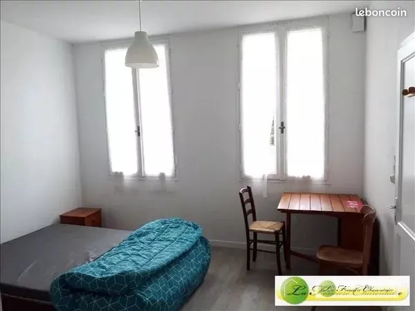Studio 1 pièce 17 m²