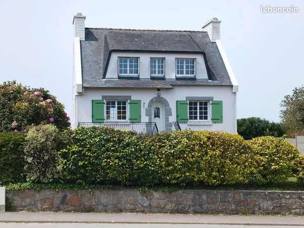 Maison individuelle. 6 pièces.110M2