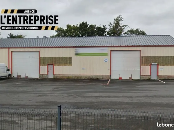 Entrepôt 450 m² PLOUEDERN