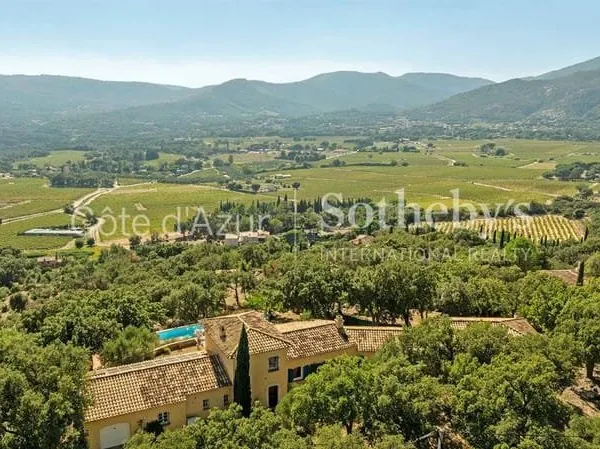 Maison provençale de prestige avec piscine et dépendance, Golfe