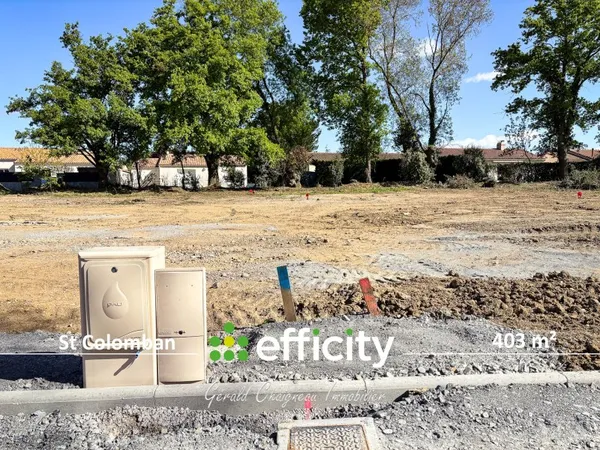 Terrain 407 m²