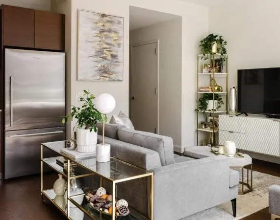 5 PIÈCES de 116m² + EXT(S) DE 78m² + PKG(s)