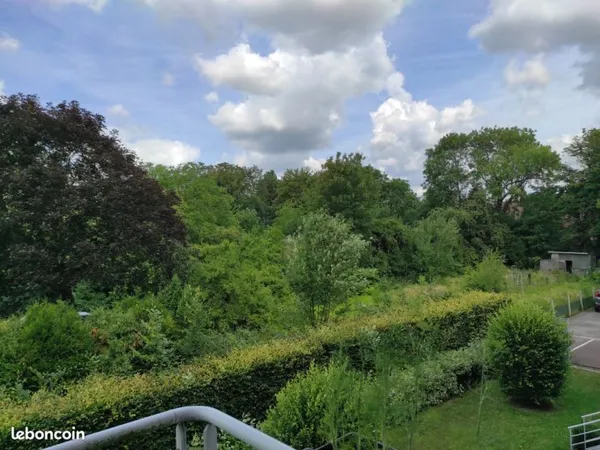 Appartement T3 meublé - 70 m² - 1er étage avec balcon - Résidence récente et sécurisée - Disponible 