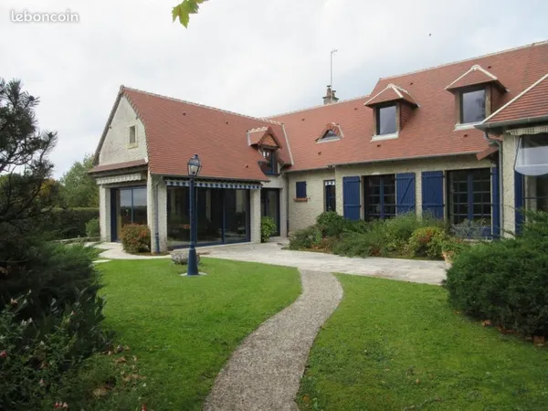 Maison 8 pièces 173 m²