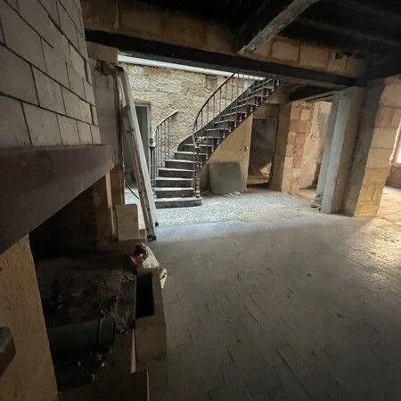Maison 5 pièces 145 m²