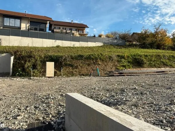Terrain 831 m² NEYDENS