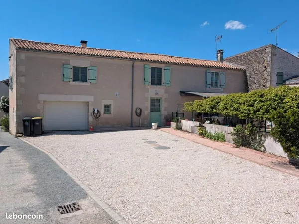 A vendre lot de 2 maisons