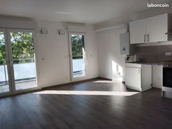 Studio 1 pièce 31 m²