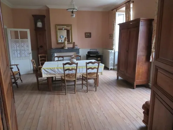 Maison de ville avec jardin et garage