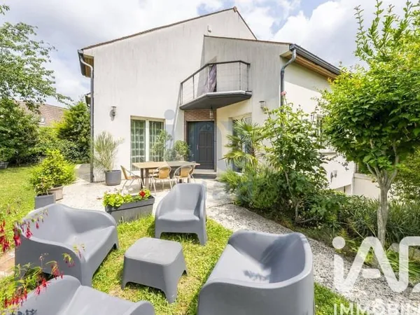Maison 6 pièces 170 m²