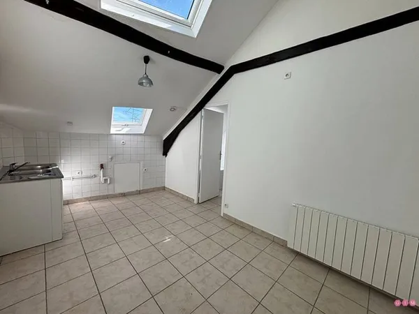 Studio 1 pièce 13 m²