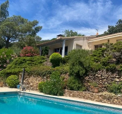 Maison 7 pièces 200 m²