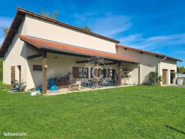 Maison 2 pièces 74 m²