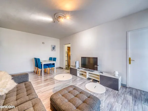 Chambre 12 m² colocation proche pole aeronautique
