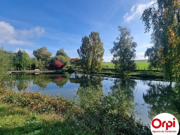 Terrain 7896 m²