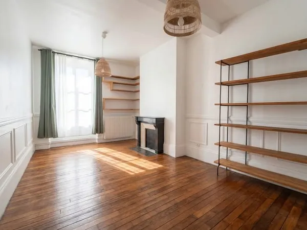 APPARTEMENT T3 - 56.80 m2 - ORLEANS Faubourg Saint Jean