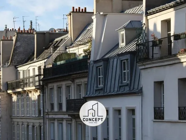 Immeuble comprenant un commerce + appartement