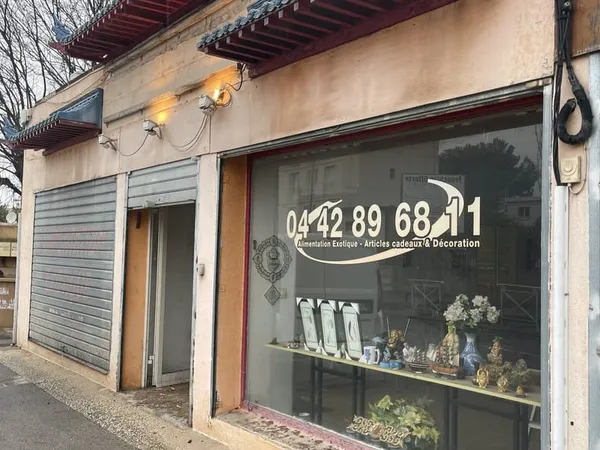LOCAL COMMERCIAL DE 264.43M2 AU BD ABBADIE A SAINT VICTORET