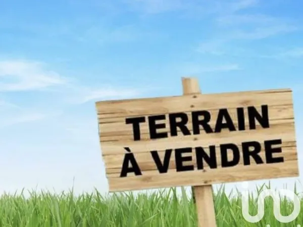 Terrain constructible 313 m²