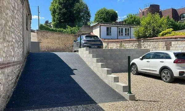 Parking 12 m²