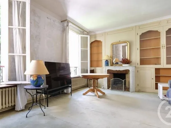 Appartement 5 pièces 96 m²