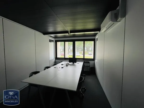 Bureau 17 m²