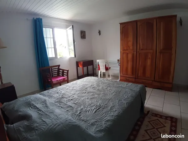 Colocation à l'étage de maison individuelle