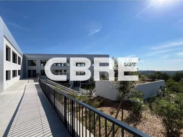 Bureaux 1416 m²