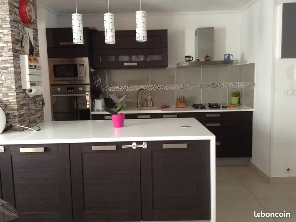 Appartement T3 -ideal coloc- métro Ste Marguerite à 5min +parking