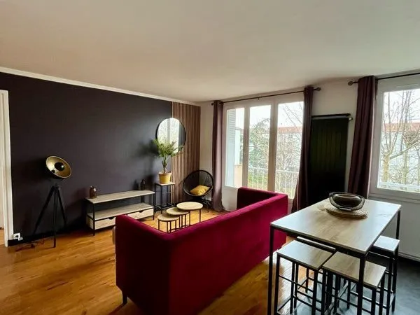 Location meublée 3 chambres - Lyon 8